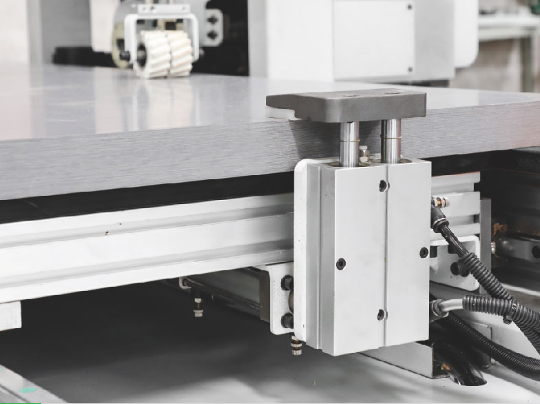 HMD2200木門鎖孔機