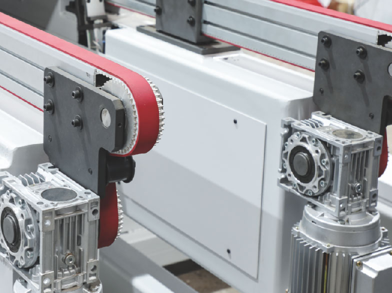 HMD2202通過式木門鎖孔機